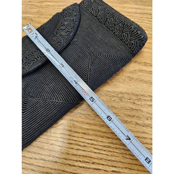 Vintage Black Woven Envelope Clutch - Picture 11 of 11